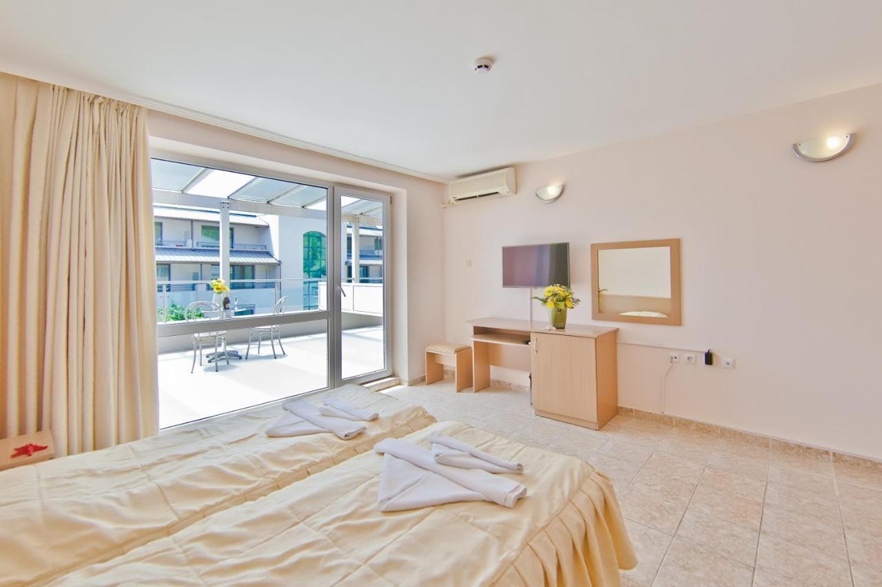 Family Hotel Morska Zvezda Balchik Bagian luar foto