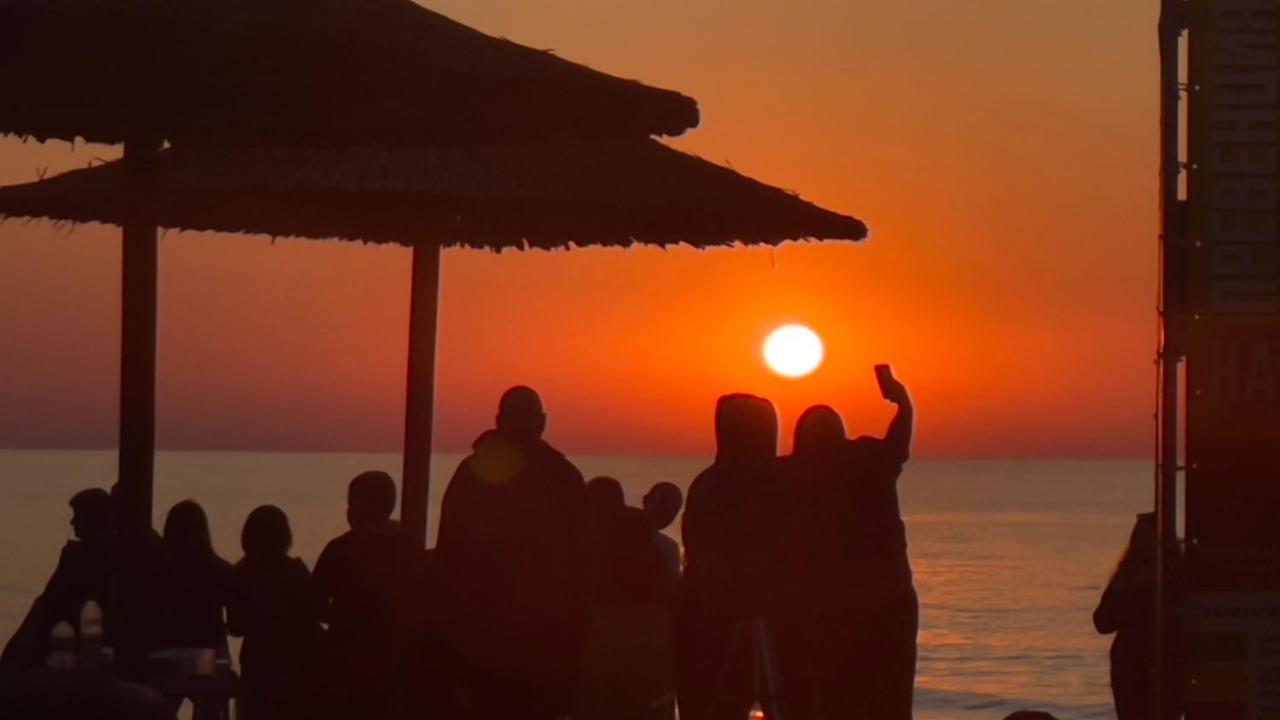 Family Hotel Morska Zvezda Balchik Bagian luar foto